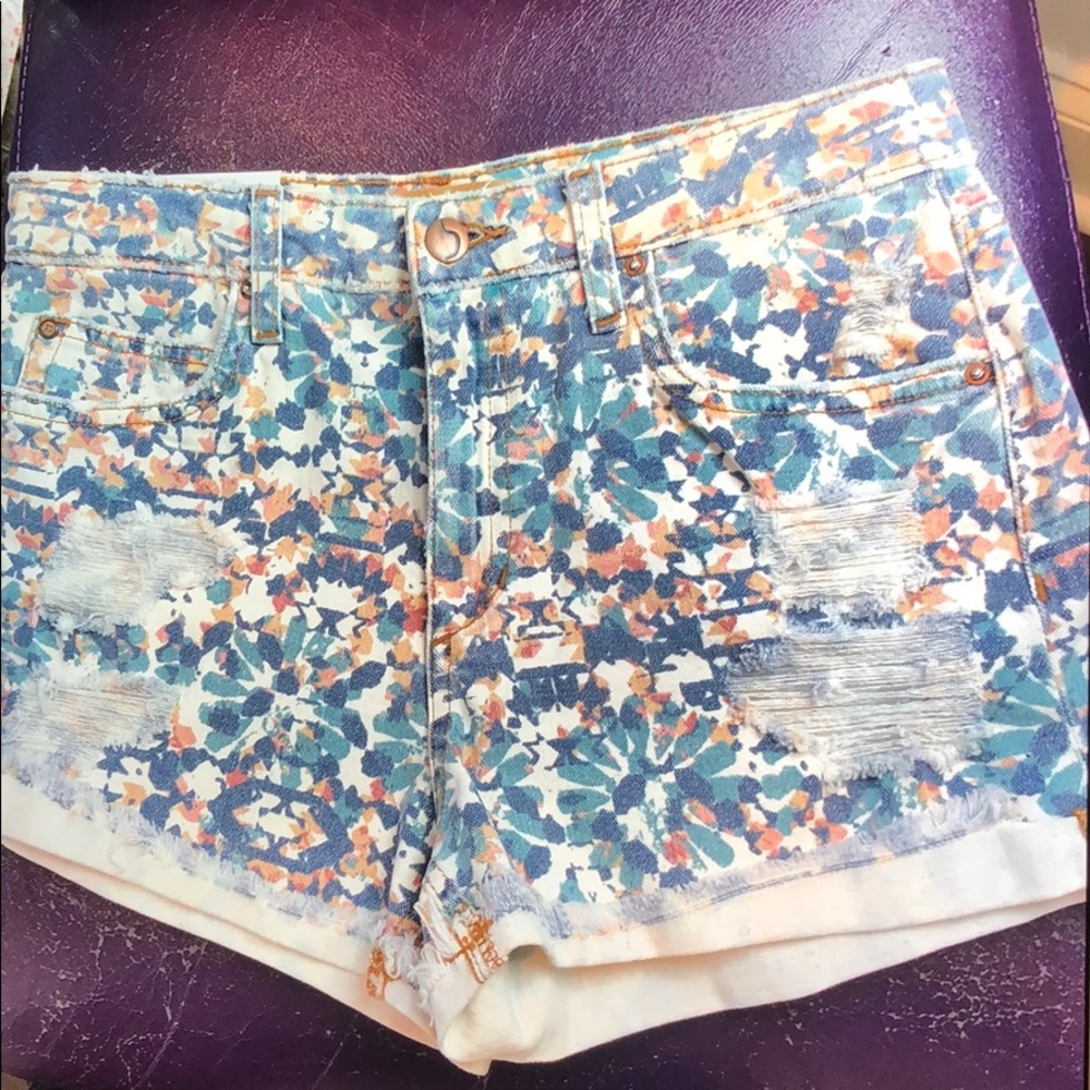 Joes jeans Charlie short high rise rolled short